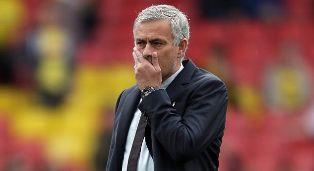 Liên tiếp thất bại, Mourinho bất ngờ đổ lỗi cho người tiền nhiệm